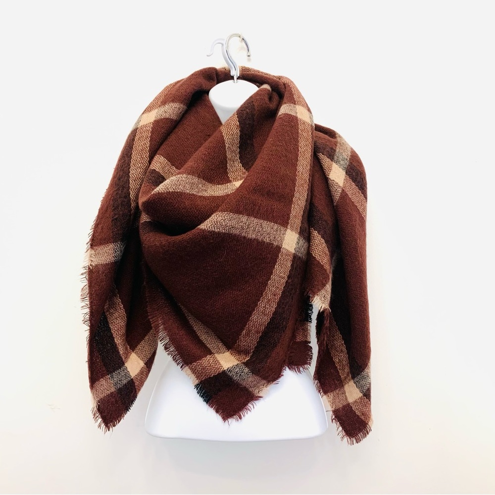 LC Lauren Conrad Brown,Cream and burgundy WARM Plaid Scarf EUC! SOFT!!!